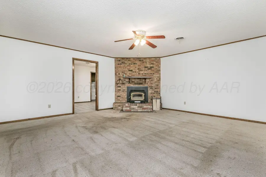 924 W Terry Road, Pampa, TX 79065-2712 - #3