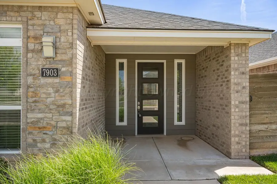 7903 Zoe Dr. Drive, Amarillo, TX 79119 - #2
