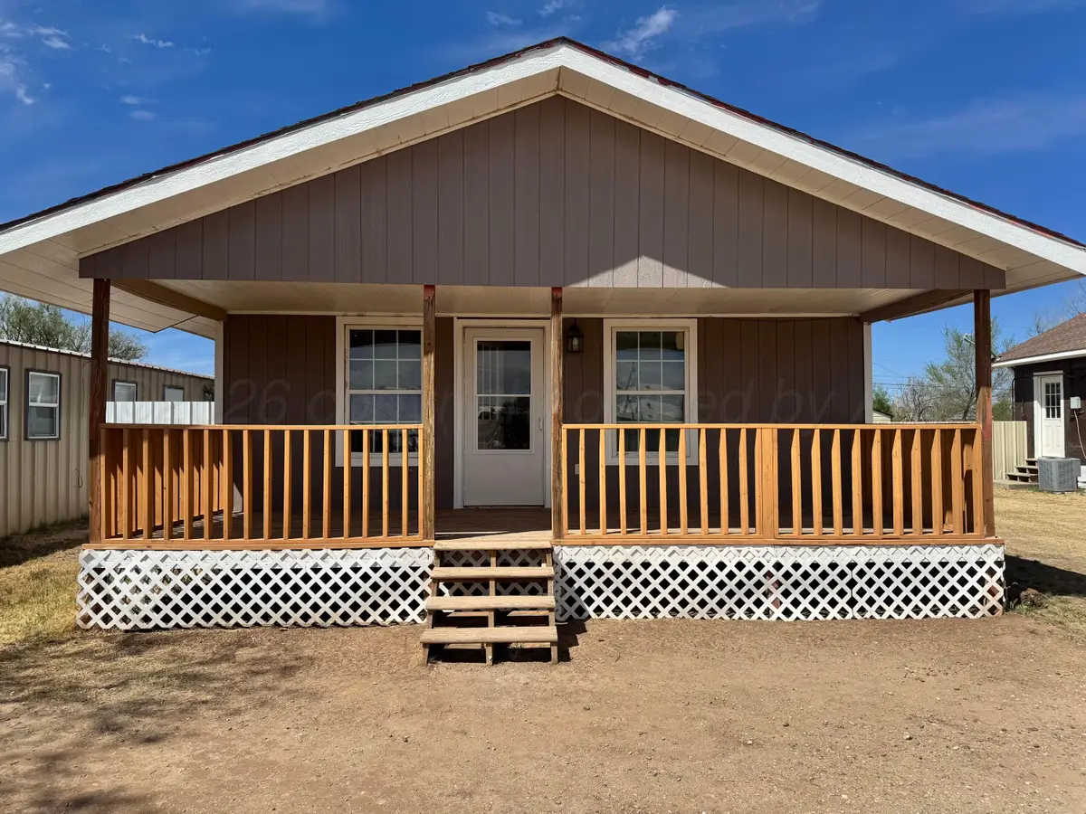 307 Avenue E, Hereford, TX 79045 - #1