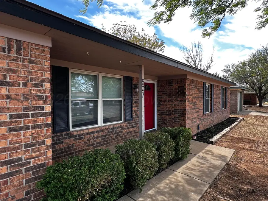 607 Oregon, Canyon, TX 79015 - #2