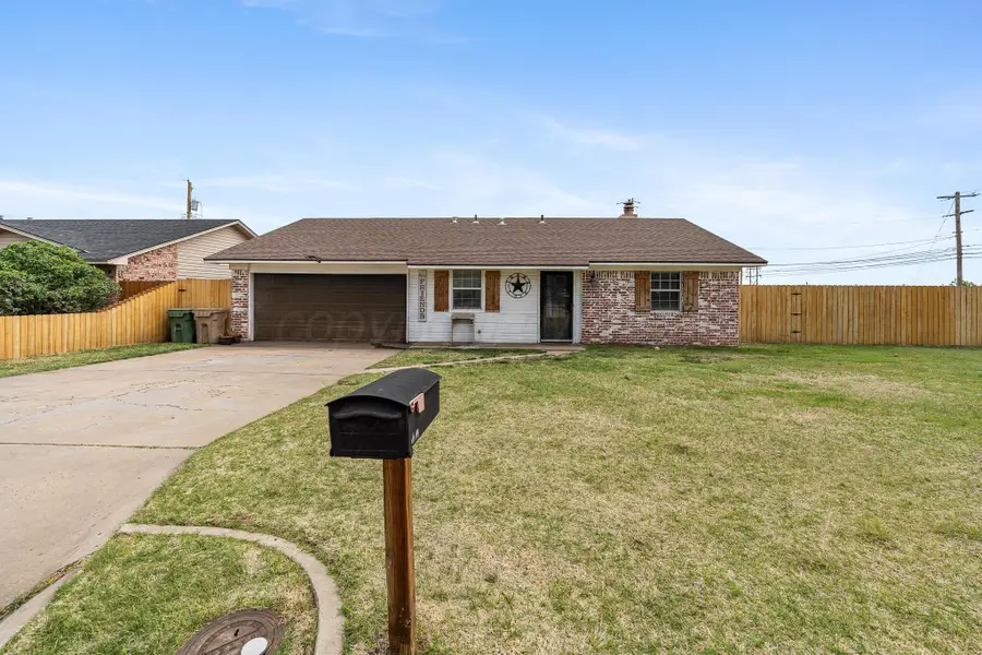 102 Wilshire Street, Borger, TX 79007 - #2