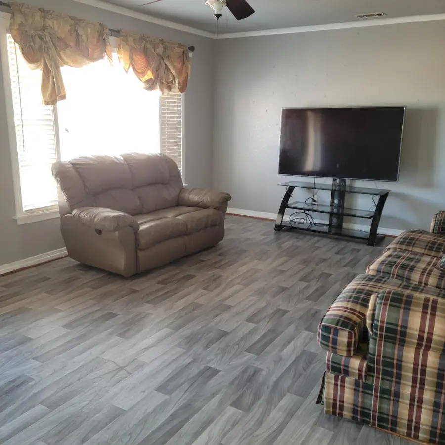 1806 Chama Street, Amarillo, TX 79102-1702 - Image #2