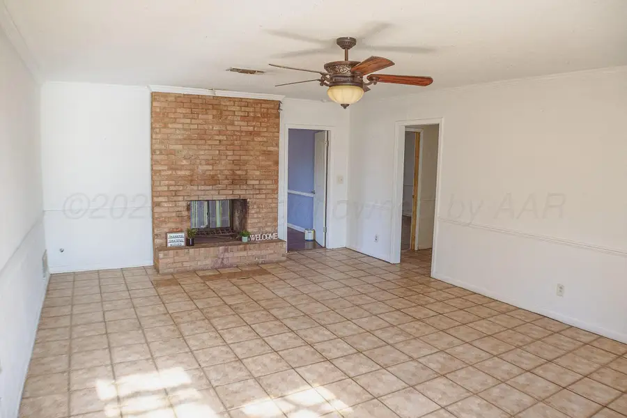 4203 S Bonham Street, Amarillo, TX 79110-1813 - #2