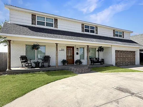 1306 Evergreen Street, Borger, TX 79007