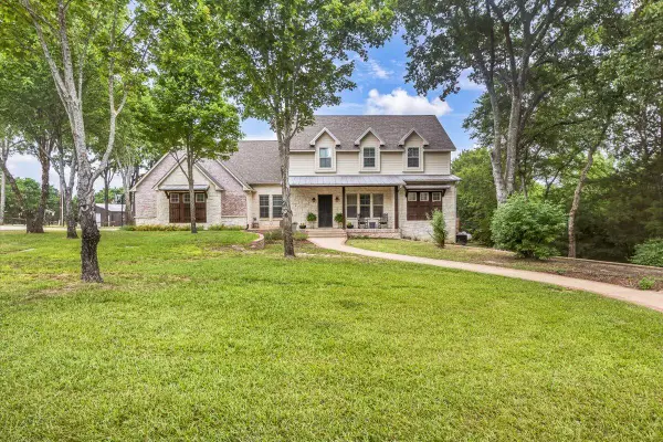 16510 Fox Run Lane, Lindale, TX 75771