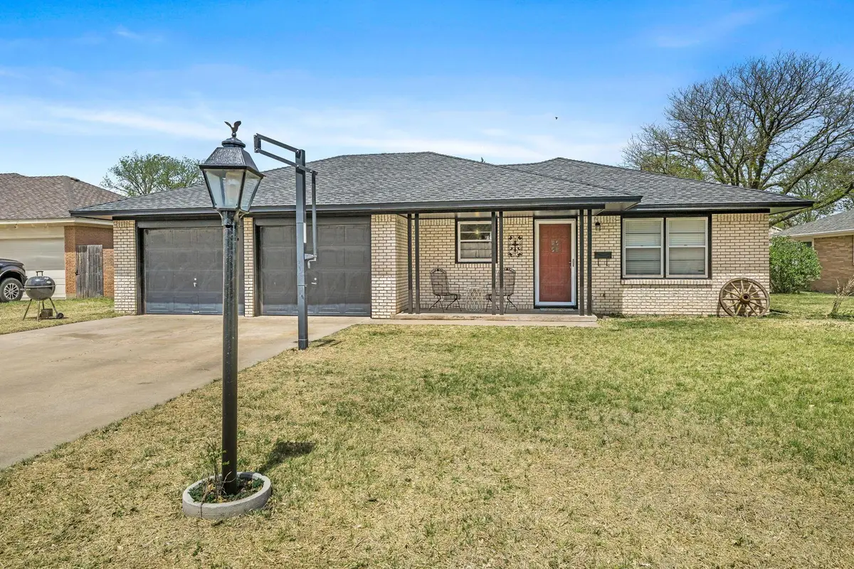 2513 10th Avenue, Canyon, TX 79015-5403 - #1