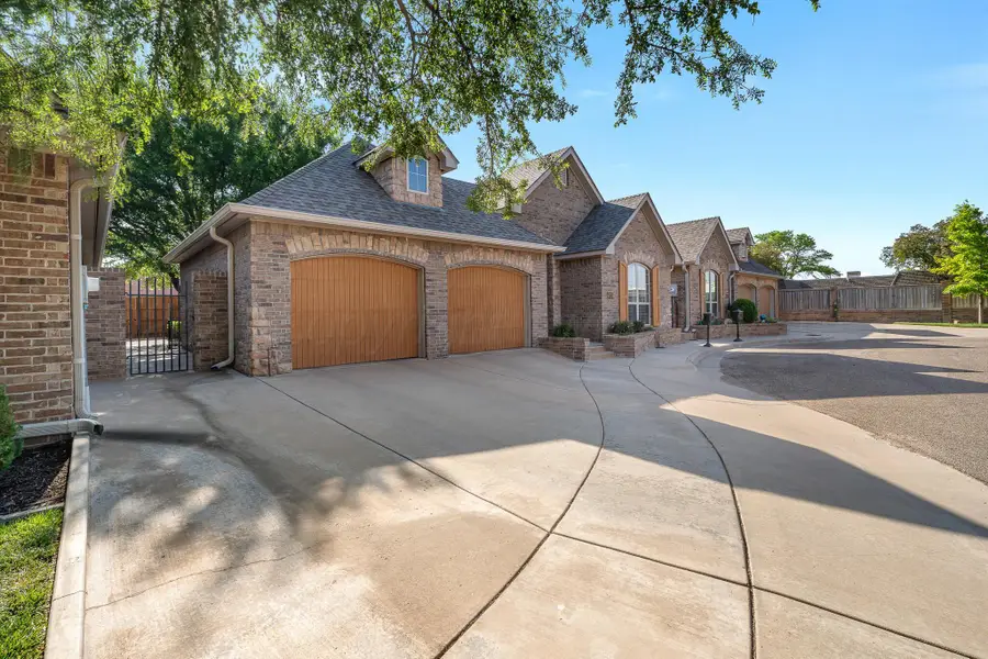 5405 Park Village Circle, Amarillo, TX 79109 - #3