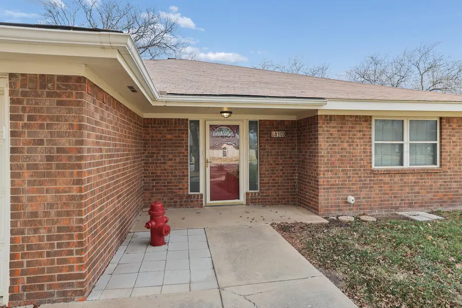6108 Cornell Street, Amarillo, TX 79109-6604 - #2