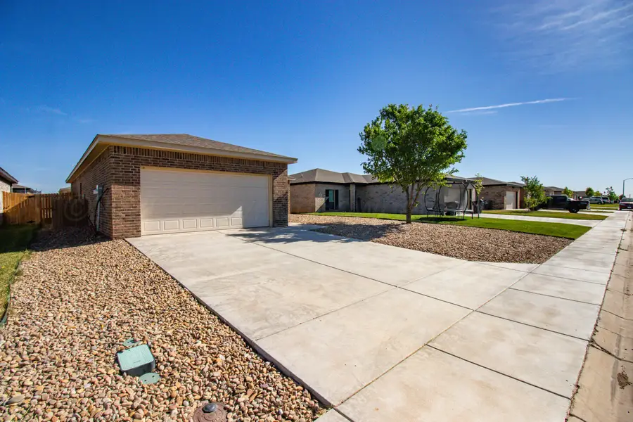 207 Mikeska Street, Amarillo, TX 79118 - #2