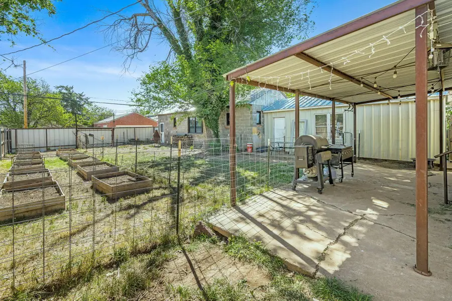 4119 S Harrison Street, Amarillo, TX 79110 - #3