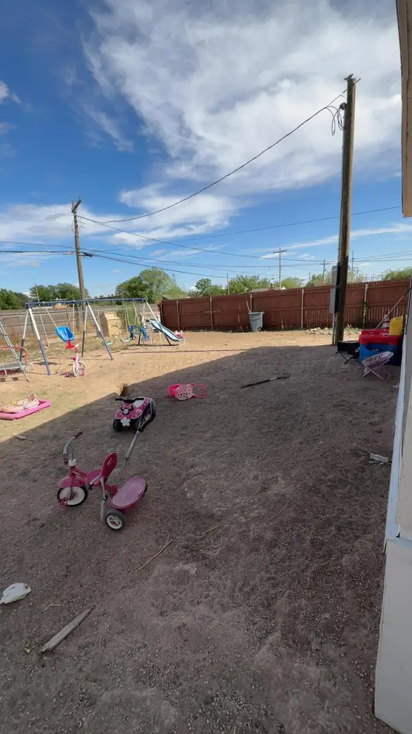 1402 N Johnson Street, Amarillo, TX 79107