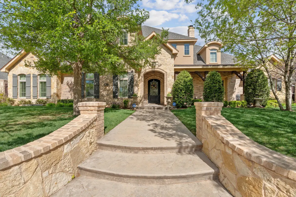 8000 Valcour Drive, Amarillo, TX 79119 - #1