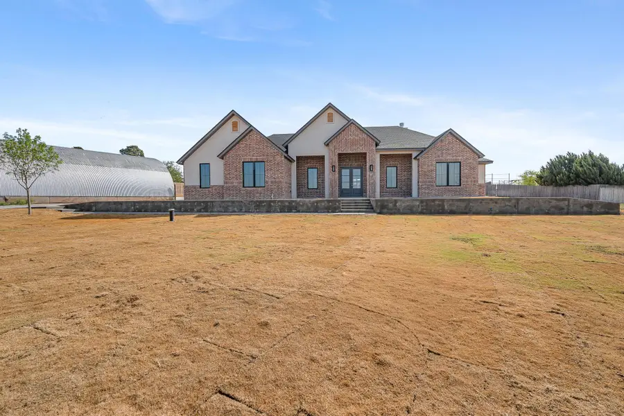 16551 Spring Lake Dr, Canyon, TX 79015 - #2