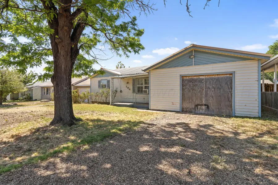 104 Peiffer Street, Borger, TX 79007 - #2