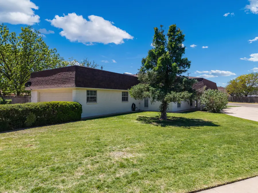 130 Bailey Avenue, Dumas, TX 79029-3556 - #3