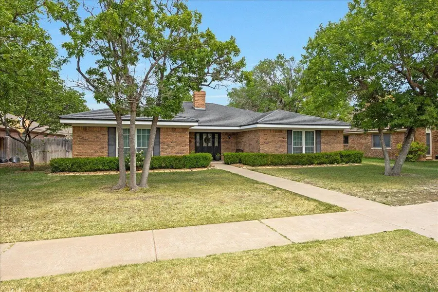 4109 Pinehurst Drive, Amarillo, TX 79109-5033 - #2
