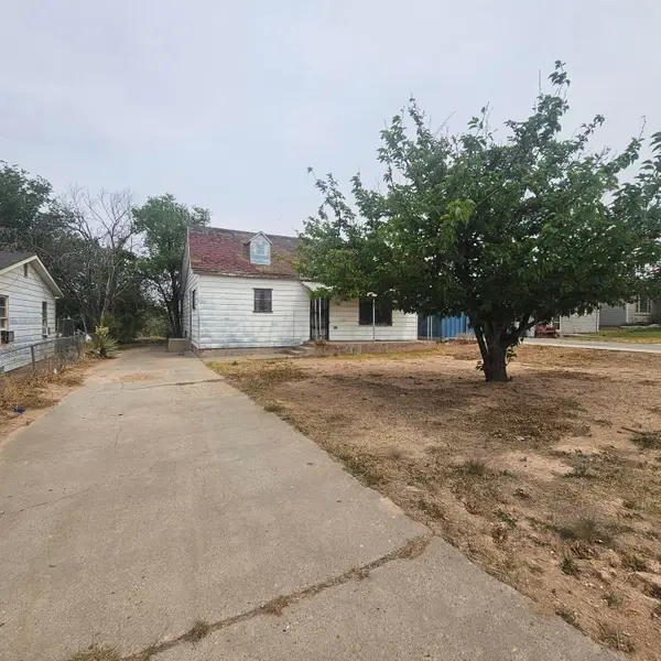 1906 N Washington Street, Amarillo, TX 79107