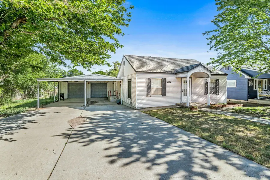 1104 Minnesota Street, Borger, TX 79007 - #2