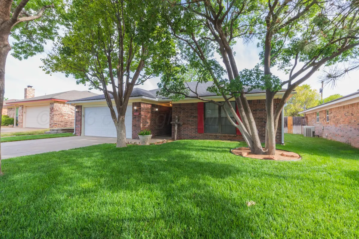 2210 Gresham Drive, Amarillo, TX 79110-3204 - #1