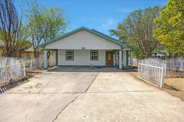 2202 Brook Avenue, Amarillo, TX 79107