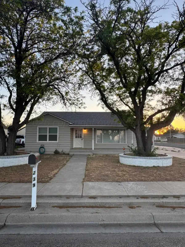 239 Ave B, Hereford, TX 79045