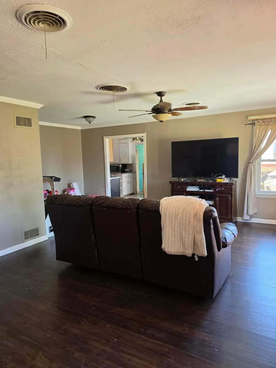 806 Avenue R, Sunray, TX 79086 - #3