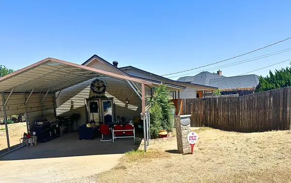 1706 Lakeview Drive, Fritch, TX 79036