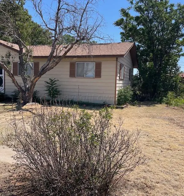 102 Abilene Street, Fritch, TX 79036 - #2