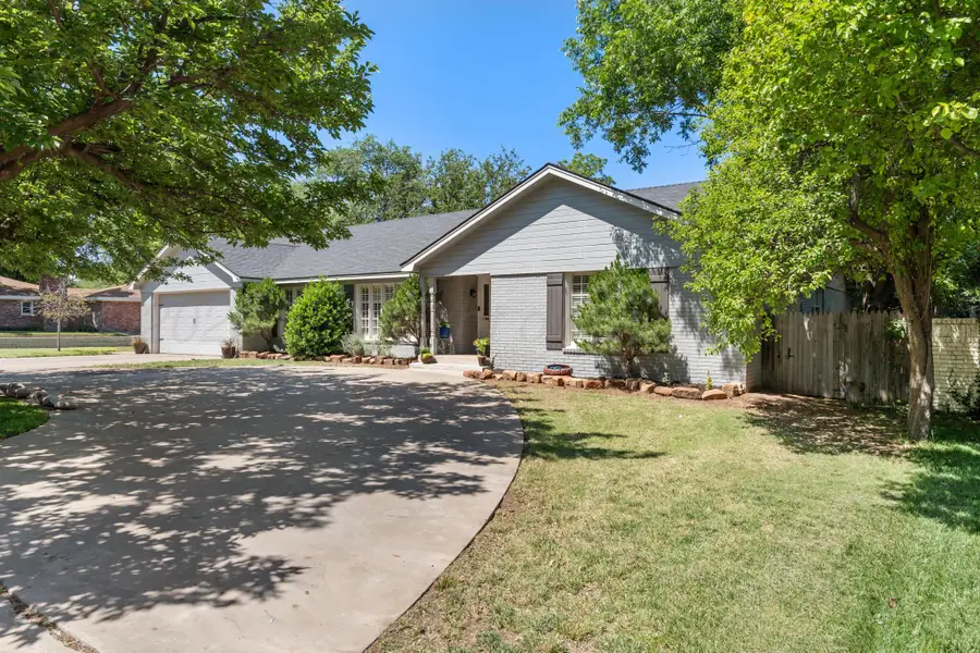 3216 Hawthorne Drive, Amarillo, TX 79109 - #3