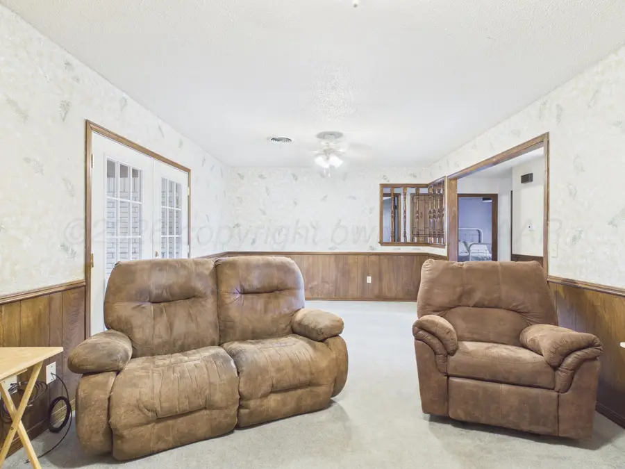 318 Cedar Avenue, Dumas, TX 79029-2802 - #3