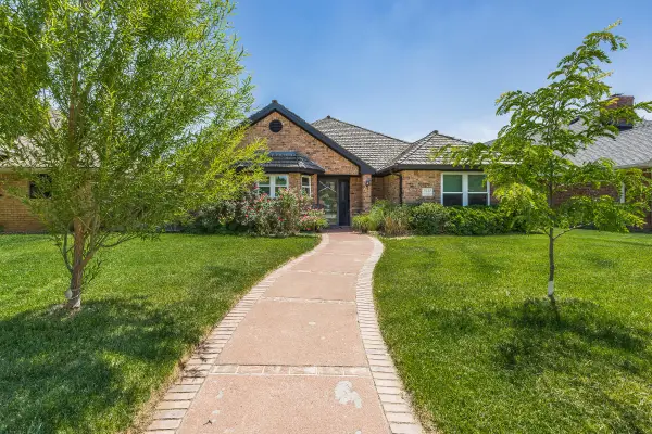 7627 Tarrytown, Amarillo, TX 79121-1729