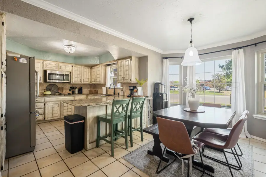 6404 Hurst Street, Amarillo, TX 79109 - #3