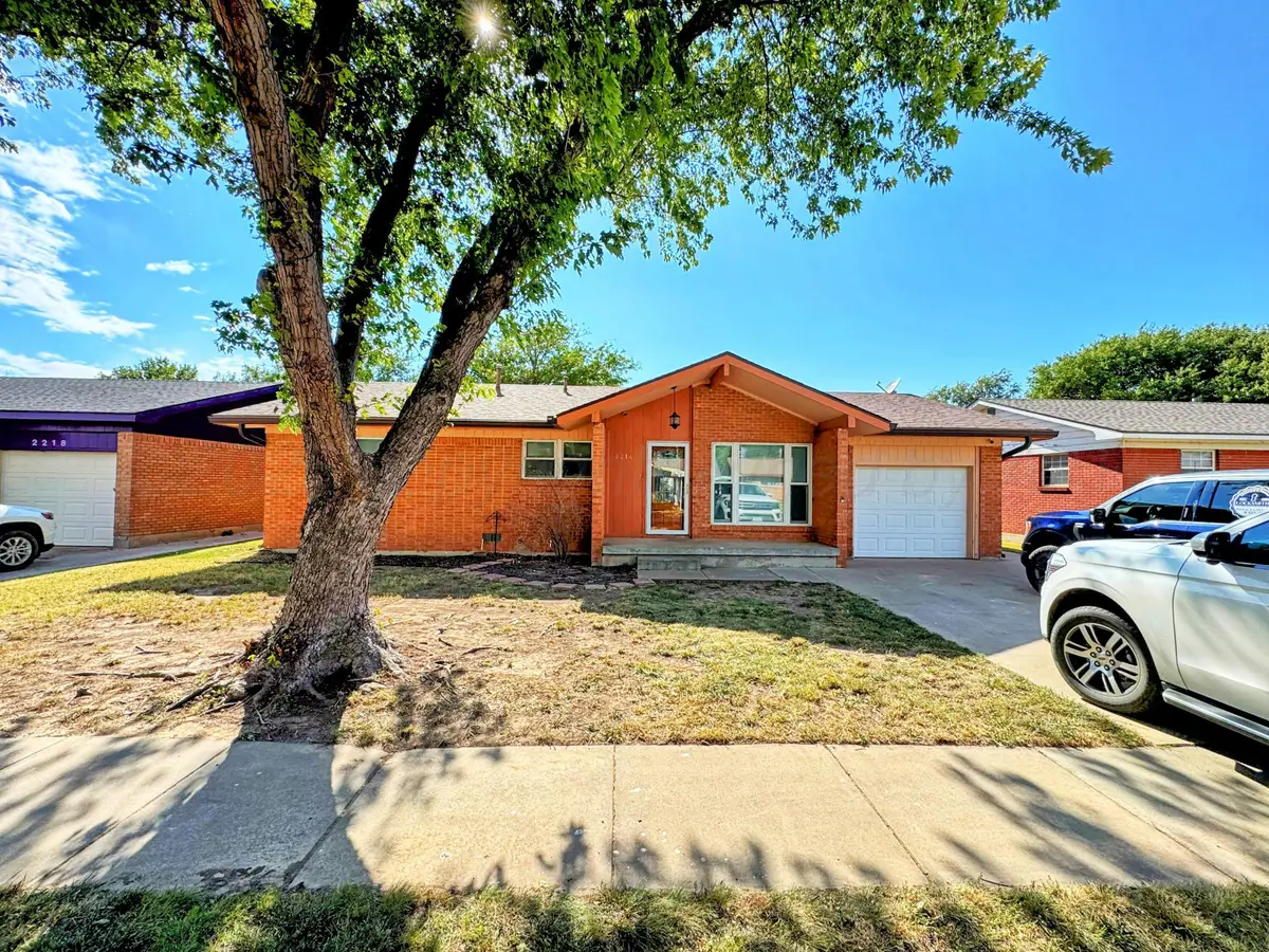 2214 Harvard Drive, Perryton, TX 79070 - #1