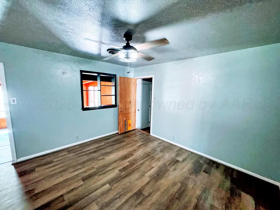 2214 Harvard Drive, Perryton, TX 79070 - #3