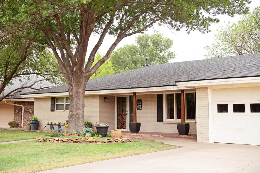 127 Mimosa Street, Hereford, TX 79045 - #2
