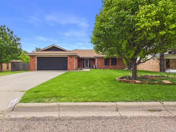 103 Pinehurst Street, Borger, TX 79007
