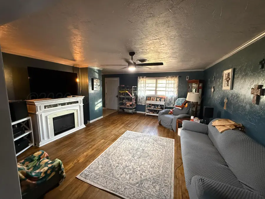 2519 9th Avenue, Canyon, TX 79015-4727 - Image #2