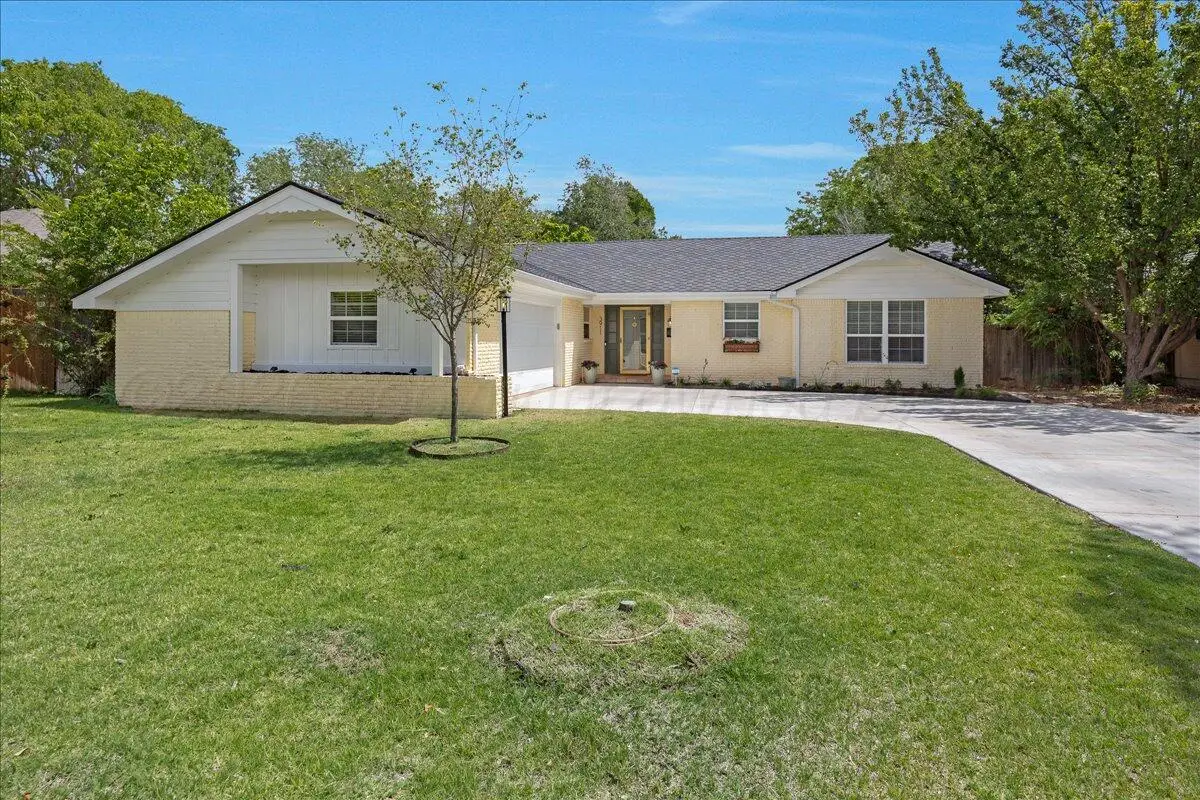 3911 Linda Drive, Amarillo, TX 79109-5633 - #1