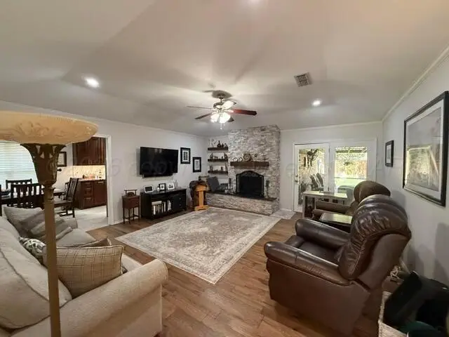 5909 Oakman Drive, Amarillo, TX 79109-7126 - #2