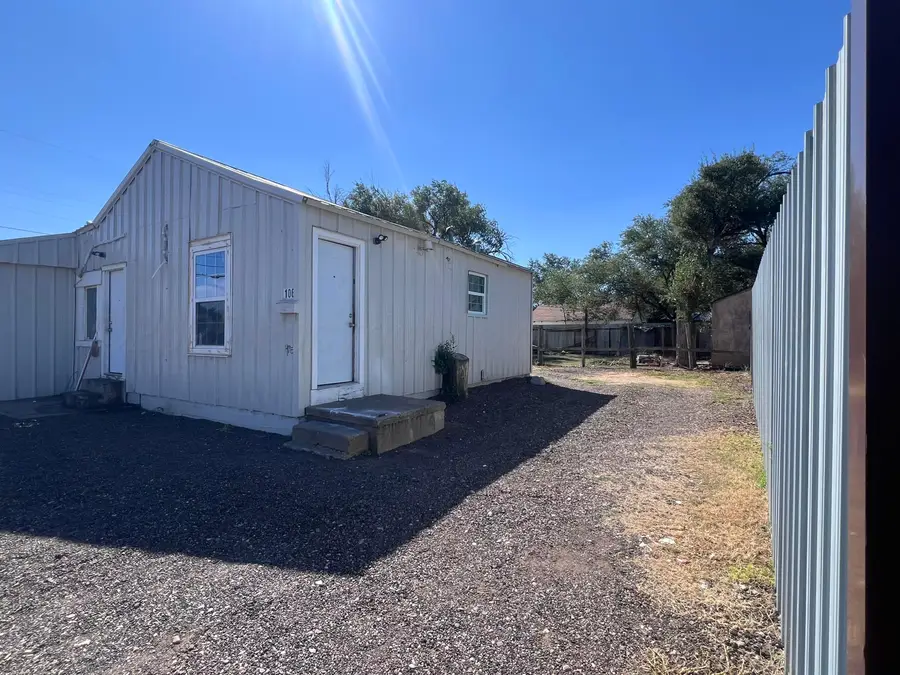 106 NE 11th Avenue, Amarillo, TX 79107 - #2
