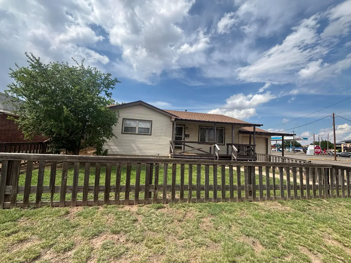 2111 9th Avenue, Canyon, TX 79015-4621 - #1