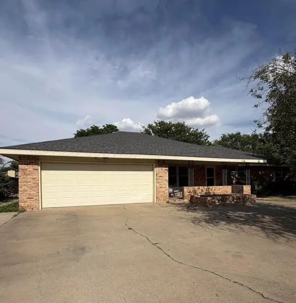 116 S Kingwood Street, Hereford, TX 79045