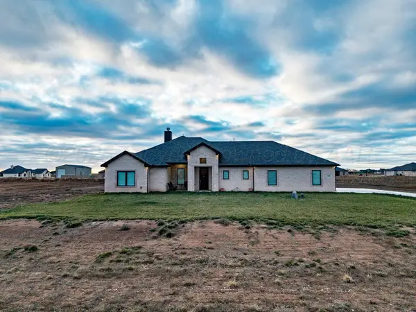 10040 Copper Creek Drive, Amarillo, TX 79119-8143