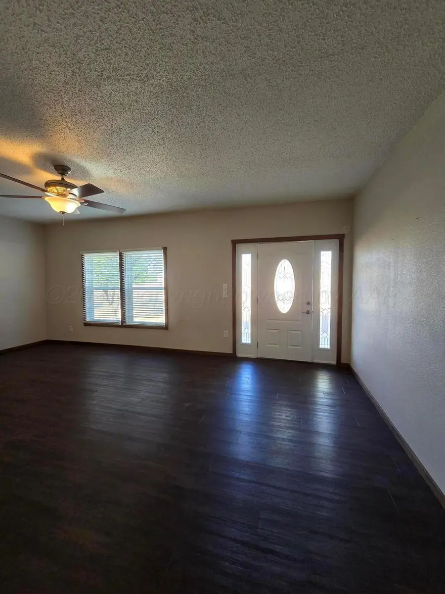 401 N Francis Street, Wildorado, TX 79098 - #2