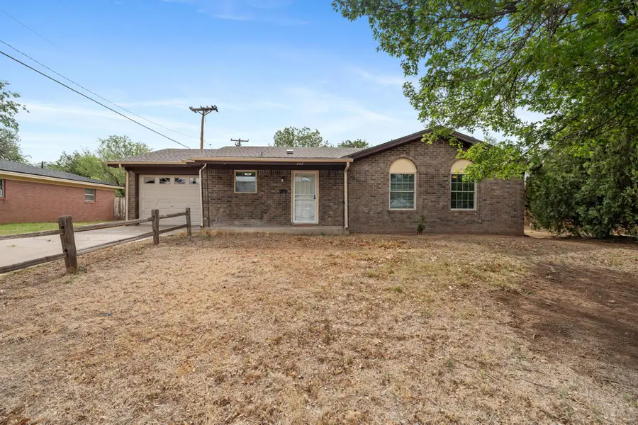 222 NW 11th Street, Dimmitt, TX 79027 - #3