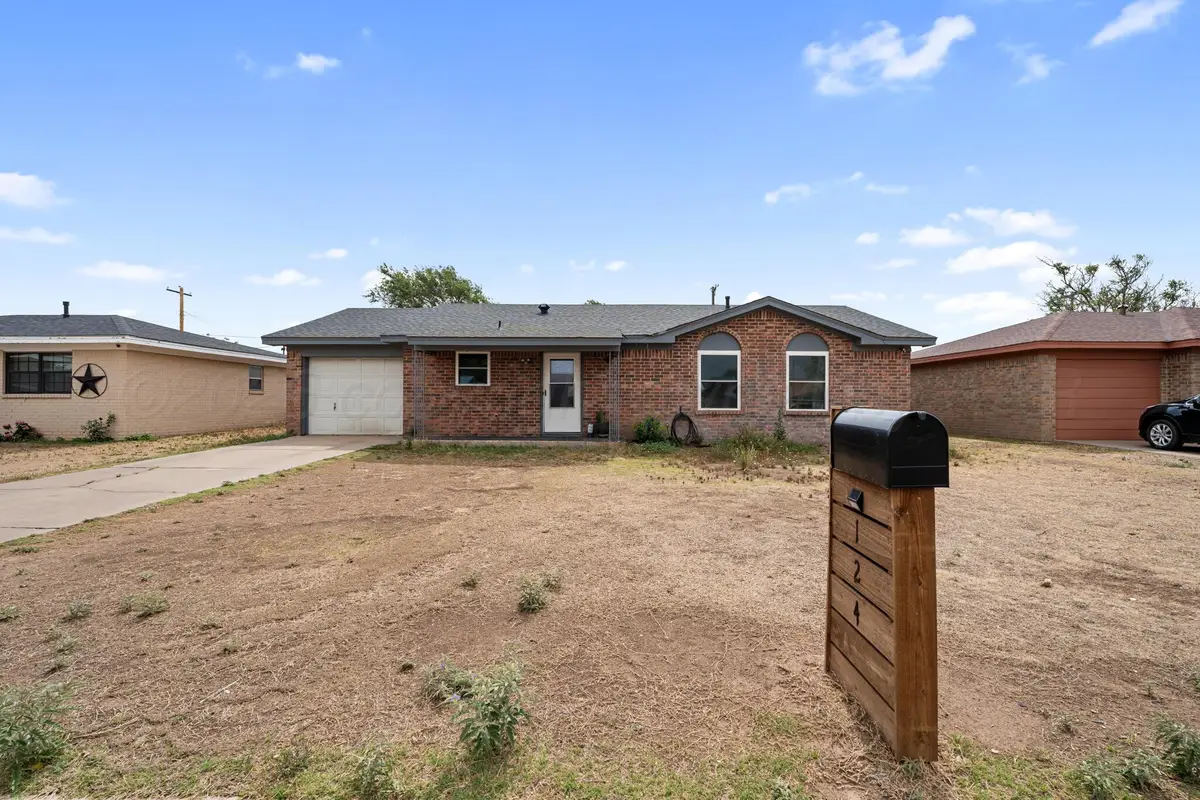124 NW 12th Street, Dimmitt, TX 79027 - #1