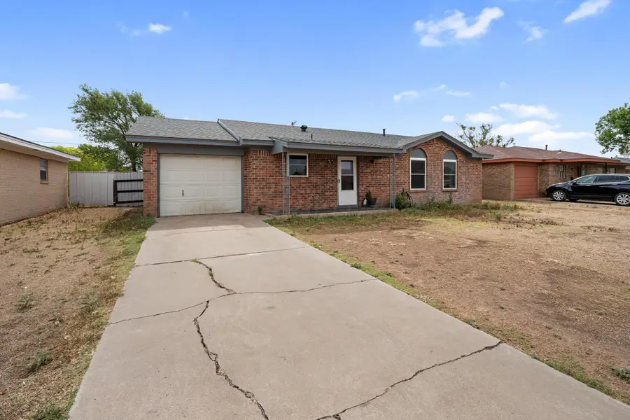 124 NW 12th Street, Dimmitt, TX 79027 - #3