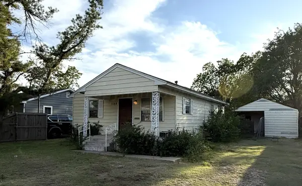 1108 S Dwight Street, Pampa, TX 79065-6818