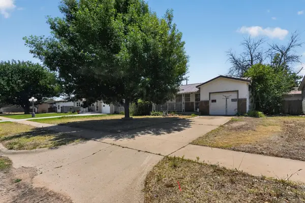 304 Teakwood Street, Amarillo, TX 79107-1820