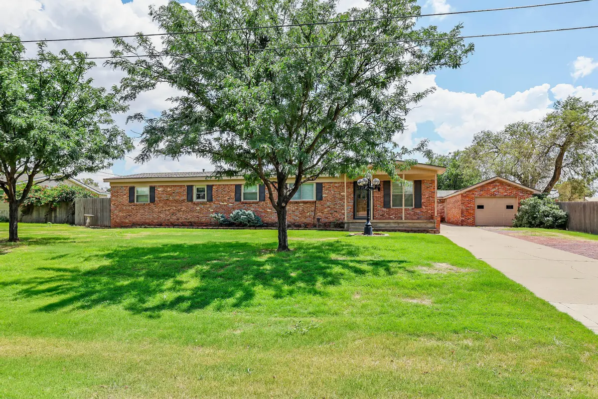 331 W Bonita Avenue, Amarillo, TX 79108 - #1